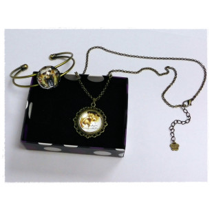 Michael Jackson - Dangerous, Remember The Time Cabochon Bronze Necklace and Bracelet Set